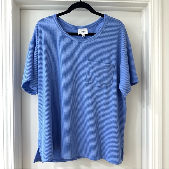 ANDREE BY UNIT Tops - ANDREE BY UNIT Light Blue Short Sleeve Oversized Textured Tee, Size Large